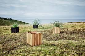 An urban adventure in cultivating a self sufficient life where the wind comes whipping down the plains. What You Should Know About Planters Design Ideas For The Built World