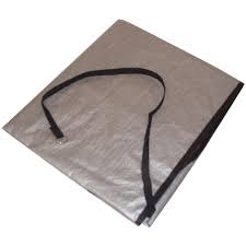 Covering your air conditioner unit can invite unwelcome guests to make a home inside the cover during the cold winter months. Frost King 20 In X 28 In X 30 In Outside Ex Large Outdoor Window Air Conditioner Cover Ac5h The Home Depot