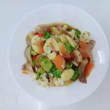Tumis sayur campur ini berisi wortel, bunga kol, brokoli, dan baby corn. Resepi Sayur Campur Goreng Sos Tiram
