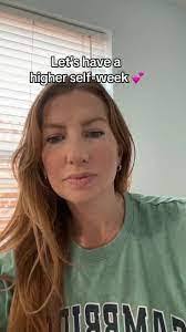 Kelsey Carnes's Instagram, Twitter & Facebook