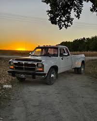 Image result for Emerald Green 1993 Ram