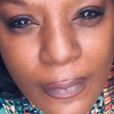 Has anybody tried these and if so, any feedback? It says 19g carbs and 15g  fiber for a total of 4 net carbs so I'm hoping they are good