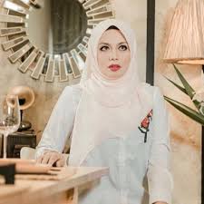 Zulin aziz sekali lagi dikaitkan dengan macau scam, mahu saman tukang fitnah. Dmagia Dietmealz By Zulin Aziz On Twitter 3 Box Dmagia Dietmealz Rm360 00 Free Postage Free Hand Sanitizer Free 21 Days Online Coaching