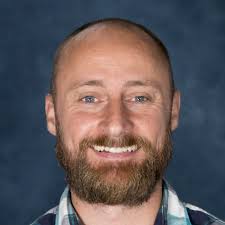 Tom Strader's Instagram, Twitter & Facebook