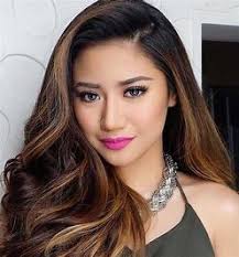 Who is your favorite Filipino singer?