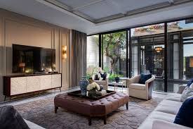 Hadir dengan lekukan yang tegas menghadirkan kesan modern yang cukup menarik untuk diaplikasi untuk hunian idaman. Desain Rumah Modern Mewah Dengan 2 Konsep Hunian Unik