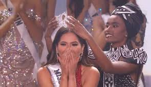 Posteriormente, en 2010, fue ximena navarrete la que consiguió el título de miss universo. L3kgh5yaush7tm
