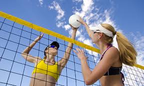 Use the calculator to figure out how many claories you can burn playing water volleyball. 3 Ways To Burn 300 Calories 29secrets