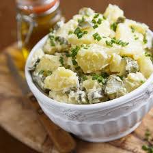 Salade Au Poulet Pommes De Terre Et Cornichons Recette Cornichons Salade Poulet Poulet Pomme De Terre