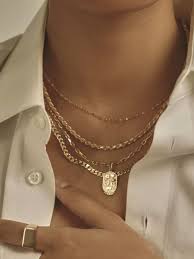 High end jewelry brands toronto. Proof That Canada Is Home To The Coolest Dainty Jewellery Brands Elle Canada