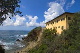 Hotel vicino alla spiaggia a marina di bibbona. Villa Di Lusso In Toscana Sul Mare Ville Di Prestigio Al Mare In Toscana