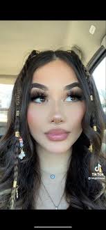 Leonie Fox (Leoniefox3)