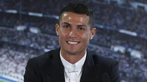 Ronaldo bỏ túi thêm một danh hiệu cá nhân khủng