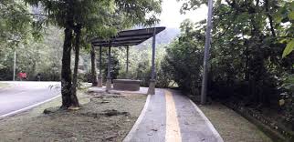 Dapatkan halaman anda siap untuk musim panas bersama dengan laluan diy dan teras ini. Mohd Faiz Bin Abdul Manan Kelab Darul Ehsan Laluan Pejalan Kaki