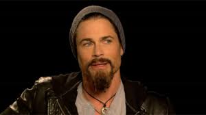 Rob Lowe's 7 Wackiest On-Screen Faces