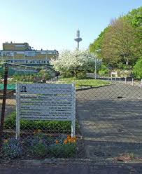 Der garten wurde zwischen 1763 und 1774 durch die von johann christian senckenberg errichtete dr. Botanischer Garten Der Goethe Universitat Frankfurt Am Main