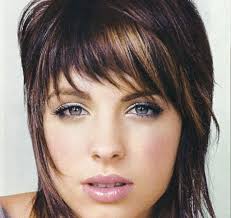 Fasjonable hårklipp, frisyrer og styling høsten 2024 (160 bilder)