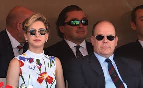 Alexandre sacha andrea stefano casiraghi santo domingo, nacido el 21 de marzo de 2013 del matrimonio de su hijo andrea con tatiana santo domingo. Jazmin Grace La Grimaldi Bastarda Que Seduce A Monaco