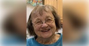 Ernestine Porter's Instagram, Twitter & Facebook