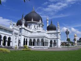 Begitu banyak tempat yang mengandung sejarah kebangkitan islam di kota ini, berikut ini adalah tempat yang wajib di kunjungi di madinah Tempat Menarik Di Kedah Terkini Destinasi Pelancongan Terbaik Di Negeri Jelapang Padi Lokasi Percutian