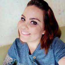 Stream Stephanie Monteiro music