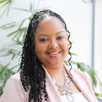 Sonia Starks's Instagram, Twitter & Facebook