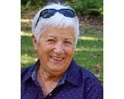 Mary Tippit's Instagram, Twitter & Facebook