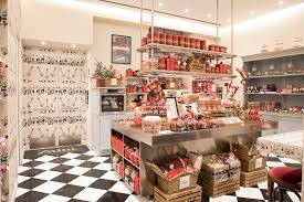 E' una boutique in cui praline, cioccolatini e barette di cioccolato sono. Merenda Da Zaini Milano Flawless Life The Lifestyle Guide