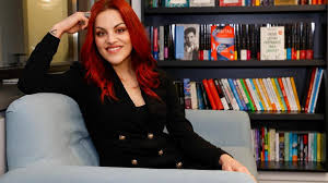 Jennifer love hewitt nuse She got her first name from her