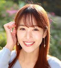 鷲見玲奈アナ、憧れていた職業を告白…「アナウンサーを踏み台にして」「あきらめてないよね？」の声 : スポーツ報知