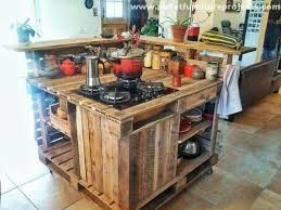Tambien puedes degustar marisco, ostras y otros platos cocinados al momento. Pallet Islands Buffet Tables For Your Kitchen Muebles De Cocina Rusticos Muebles De Cocina Muebles Con Palets