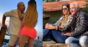 He is best known for being a world music singer. Muestran En Redes A La Nueva Novia De Vicente Fernandez Jr