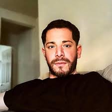 Are there any good barbers that can fade and have availability tomorrow?