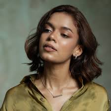 Jane Gold Diamond and Blue Sapphire Earrings