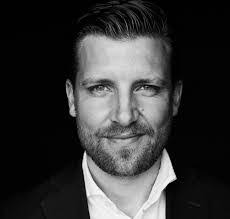 Frank Rempel's Instagram, Twitter & Facebook