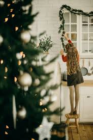 Fun kitchen design and style ideas: Festive Ideas For Decorating Your Kitchen Cabinets For The Holidays Virily