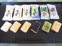 日本人の口に合い 酒のつまみになるチーズせんべい 麻布十番たぬき煎餅のたぬ吉 社長秘書がすすめる 手土産お菓子 煎餅 日本のスナック おつまみ