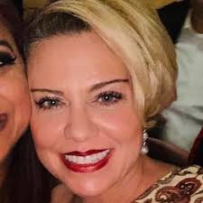 Debbie Ittner's Instagram, Twitter & Facebook