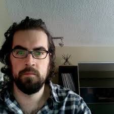 Mike Garth's Instagram, Twitter & Facebook