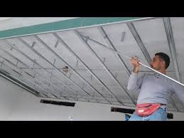 مترجم طريقة تثبيت حديد سقف جبس بورد Youtube In 2021 Ceiling Decor Ceiling Wall