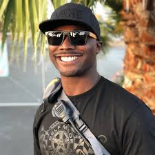 Ryan D. Fielding (@fabguy_ryan) • Instagram photos and videos