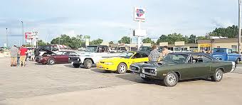 They (not to see) him last week. Car Cruise Held In Trenton Trenton Republican Times