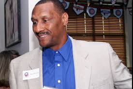 Ross Browner dead at age 67; Notre Dame All-American still holds team  records