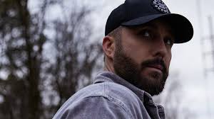 Tyler Rich announces new sophomore album 'Hello California'