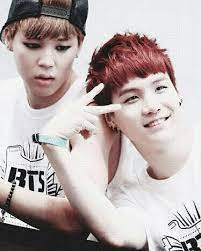 Jimin te besa, te carga hasta llegar a su cuarto. Pin On Bts ë°©íƒ„ì†Œë…„ë‹¨ Beyond The Scenes