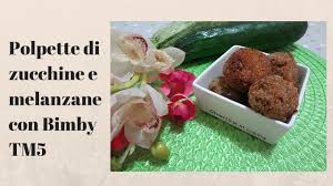 In base ai vostri gusti potete scegliere se cuocerle in padella o in forno. Polpette Di Zucchine E Melanzane Bimby Tm5 Youtube