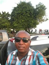 Someone put a whole bunch off sexy @ white girls around me 🔥