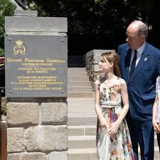 Daria pluz onlyfans lana is beautiful, quintessential