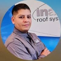 Daniel Larranaga's Instagram, Twitter & Facebook