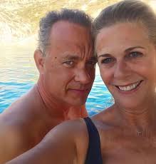 We love Tom Hanks ... 🌺💙